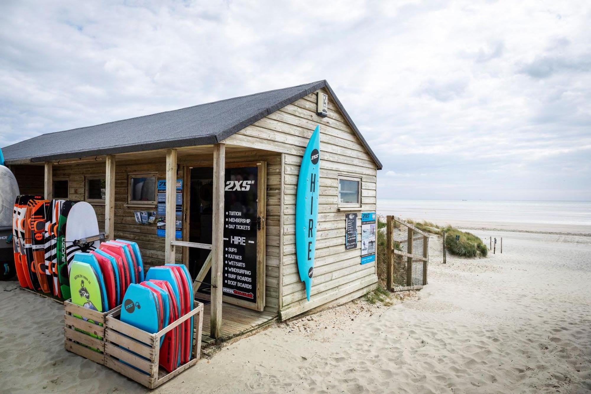 Beach House For 10 With Hot Tub & Garden West Wittering Exterior foto