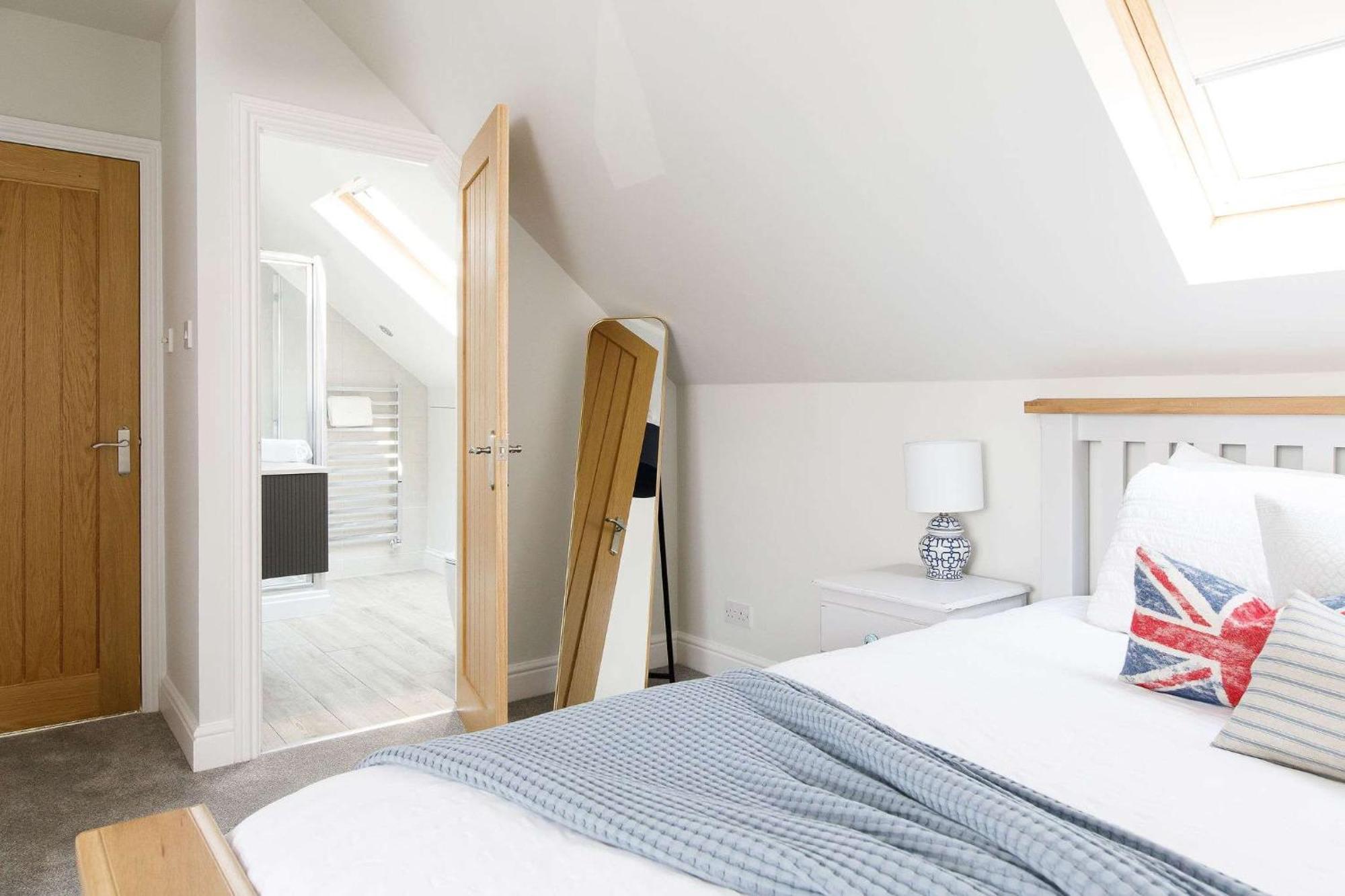 Beach House For 10 With Hot Tub & Garden West Wittering Exterior foto