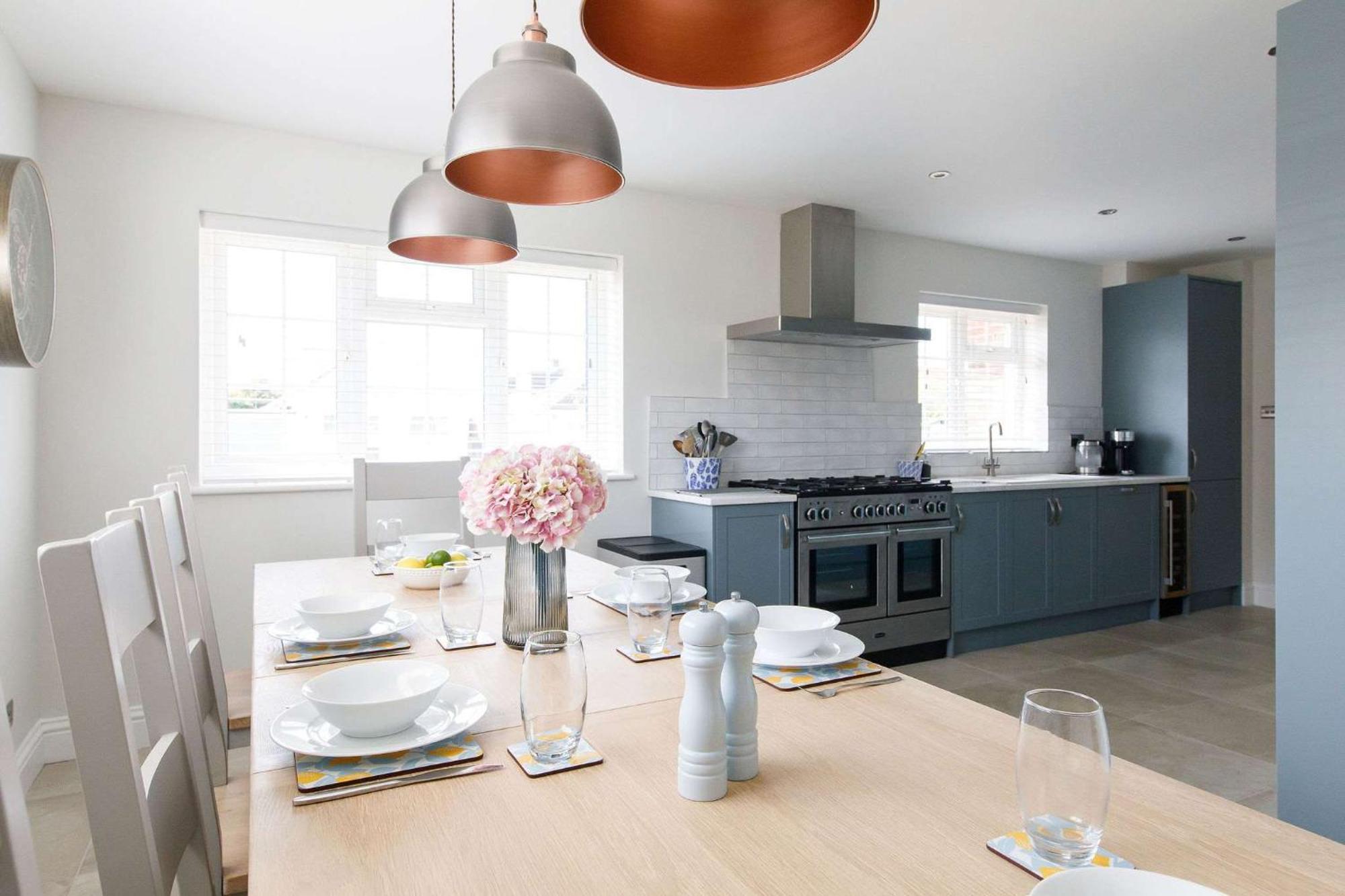 Beach House For 10 With Hot Tub & Garden West Wittering Exterior foto